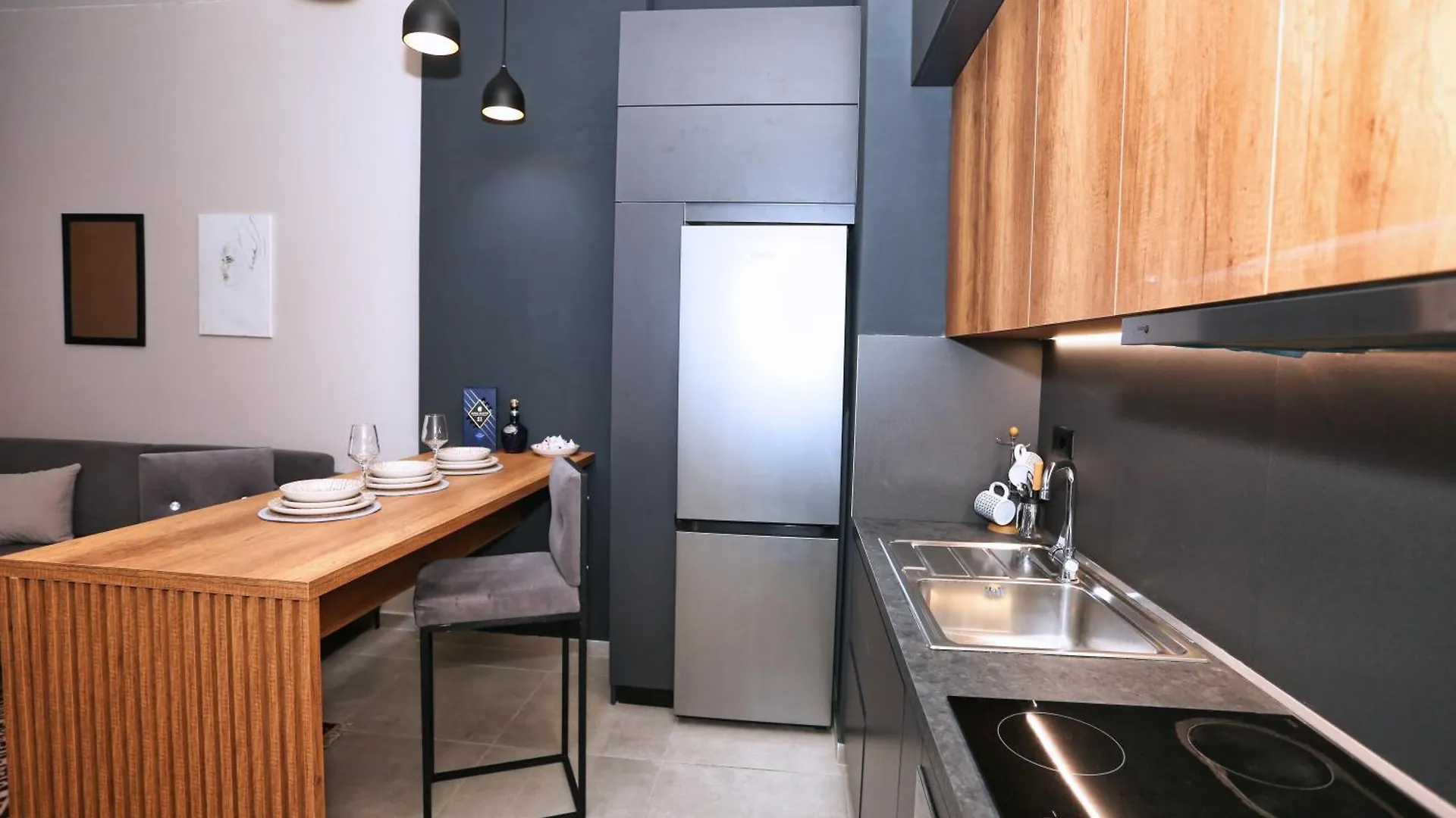 Luxurious Apartment Square 21 Tirana
